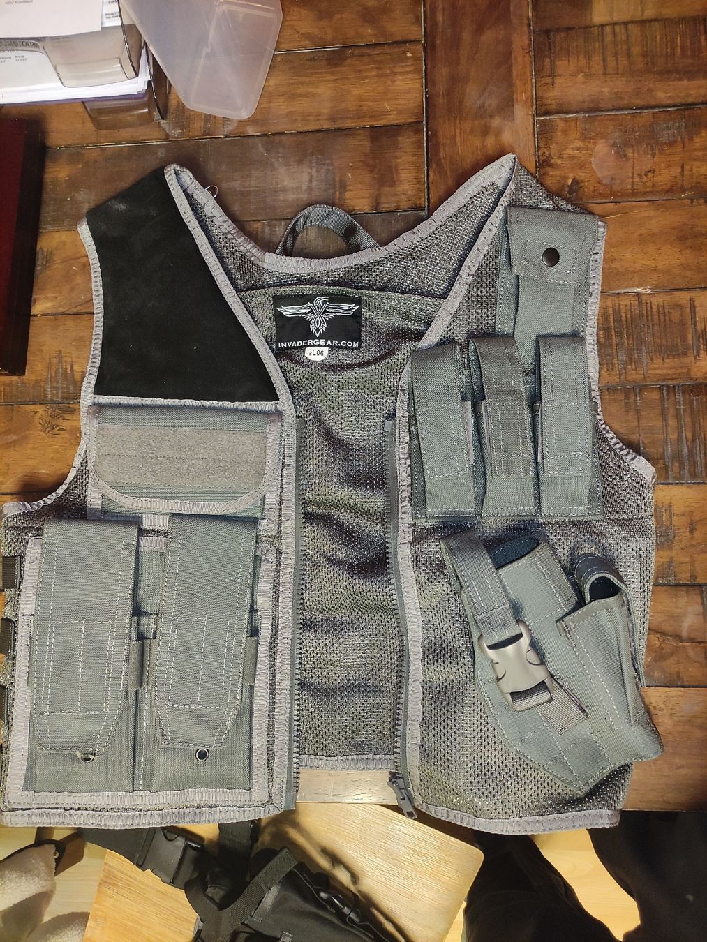 Gilet & Giacche: Taktische Weste Invader Gear Grösse L – Nuovo (secondo la descrizione) da Schöftland venduto da cor_7gms