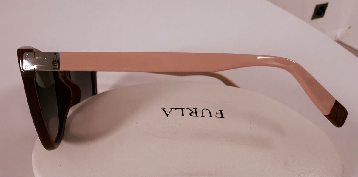 Furla Lunettes & Verres: Lunettes – D'occasion à Bassins par oal_q2gl 3