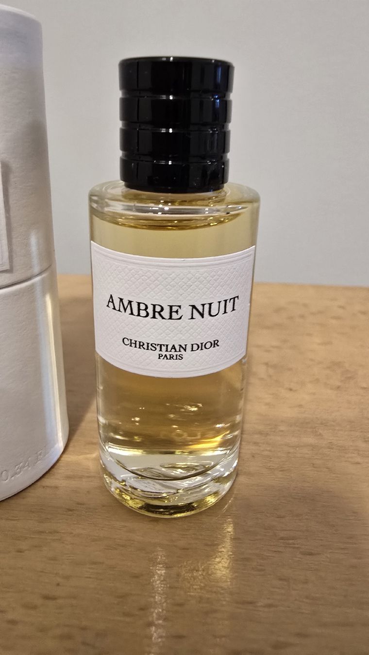 Dior Profumi & Eau de Toilette: Christian Dior Privee - Ambre Nuit 10ml – Nuovo e nell'imballaggio originale da wallisellen venduto da funkelsternchen5 2