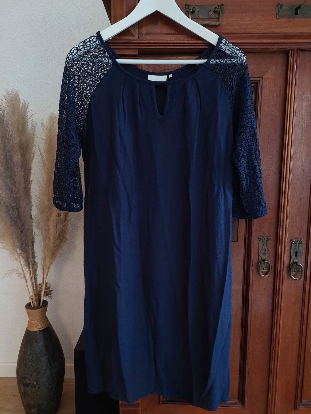 Kleider: Kleid 100% Viskose blau Kaffe 34 36 mit Spitze – Gebraucht aus Zürich von Julia0123