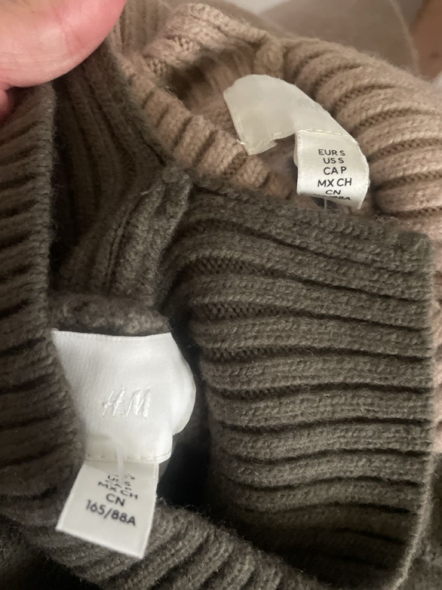 H&M Maglioni & Felpe: 2 H&M Strick Rollkragpullover, Gr. S, Wolle, neuwertig, – Nuovo (secondo la descrizione) da Obergerlafingen venduto da cabo4 3
