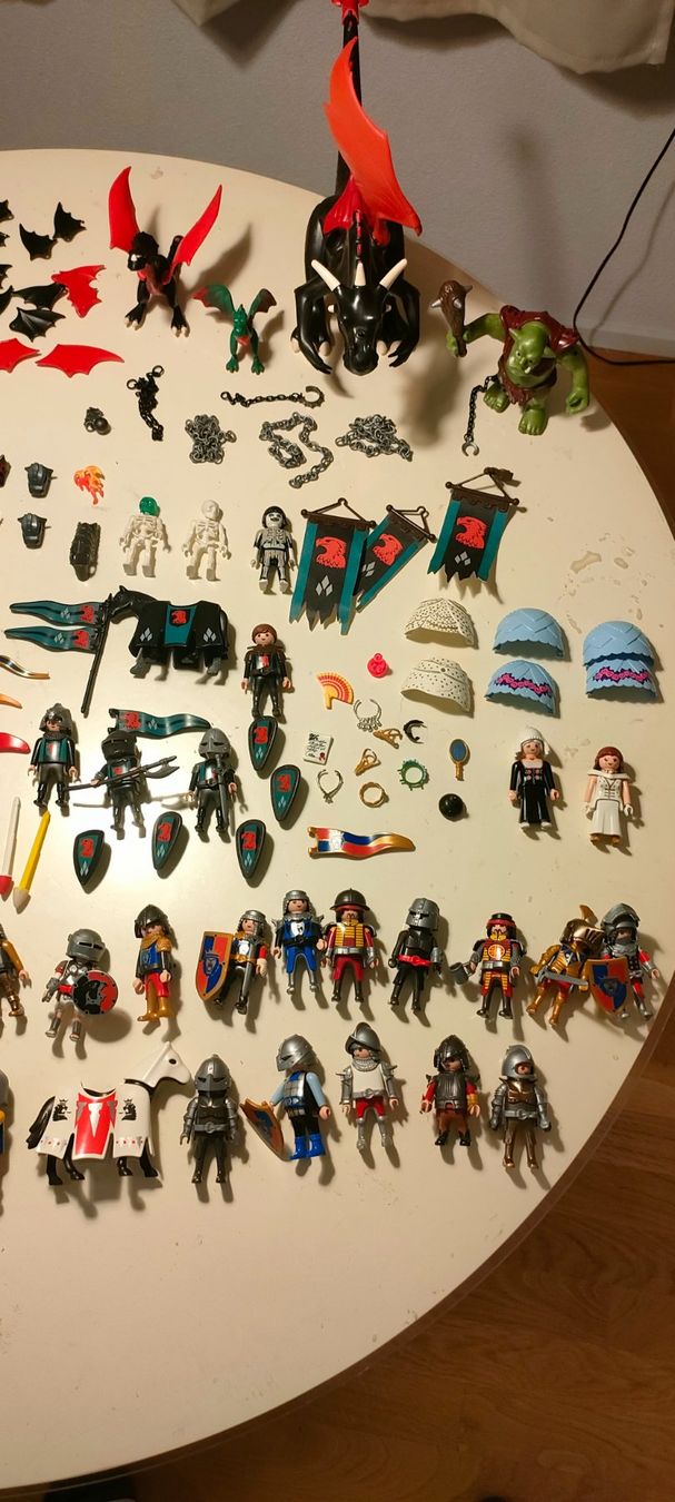 Playmobil Giocattoli: Playmobil Set - Ritter Waffen Drachen Set 2 – Usato da Muri AG venduto da Suiphi 3