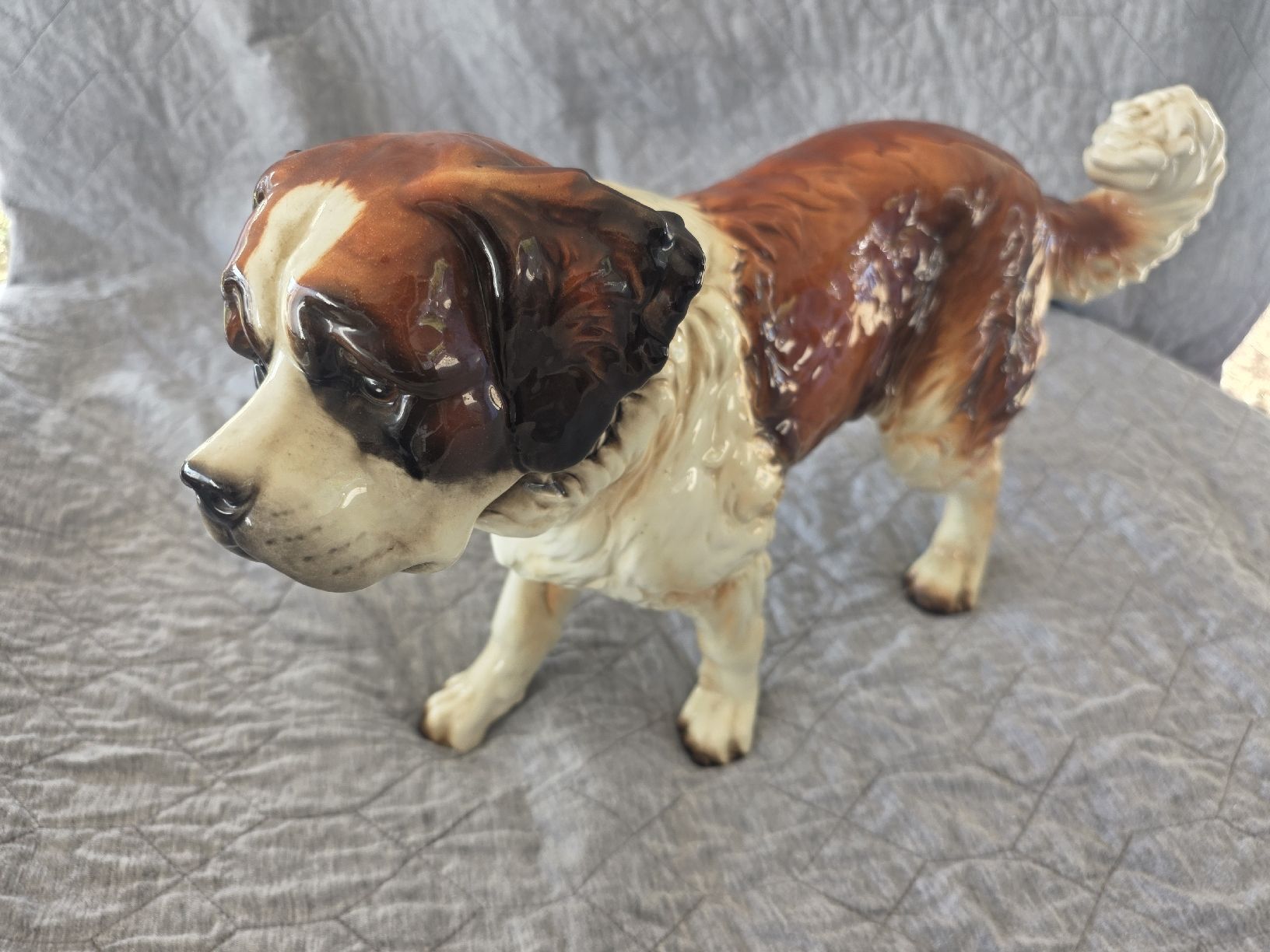 Figuren: Goebel Hundefigur St. Bernhard  – Gebraucht aus Spreitenbach von Je_3011
