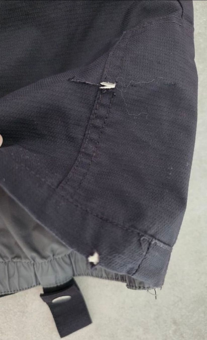 Skis: pantalon de ski – D'occasion à Choëx par nicoo1 1