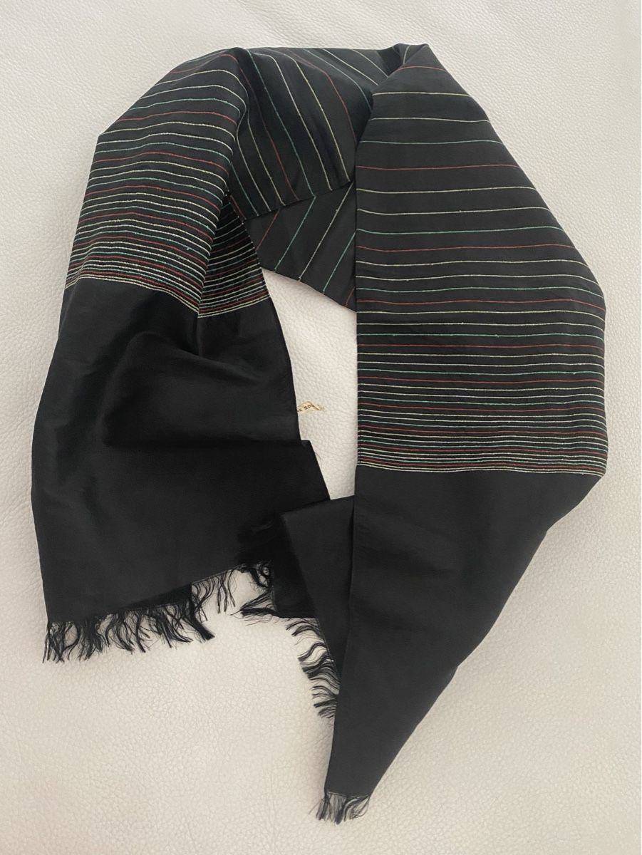 Foulards & écharpes: Seiden Schal – D'occasion à Opfikon par Luis144