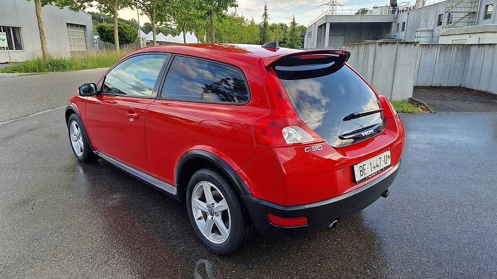 Volvo Autos: Volvo C30 T5 frisch ab MFK – D'occasion à Brügg BE par Topoffice 3
