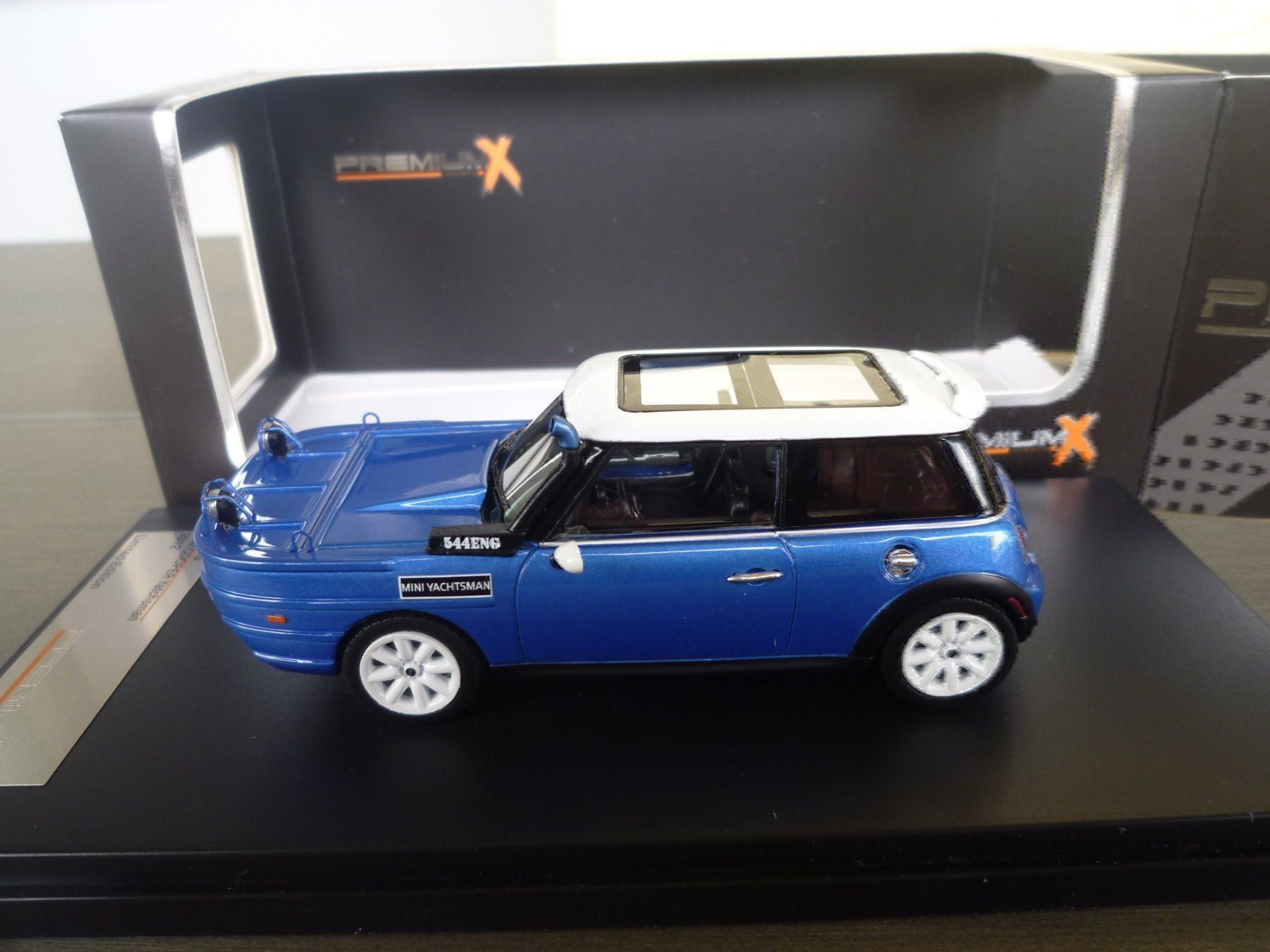 Modellini d'auto: Mini Cooper S "Yachtsman" (2012) – Nuovo e nell'imballaggio originale da Flawil venduto da Imperiosud 2