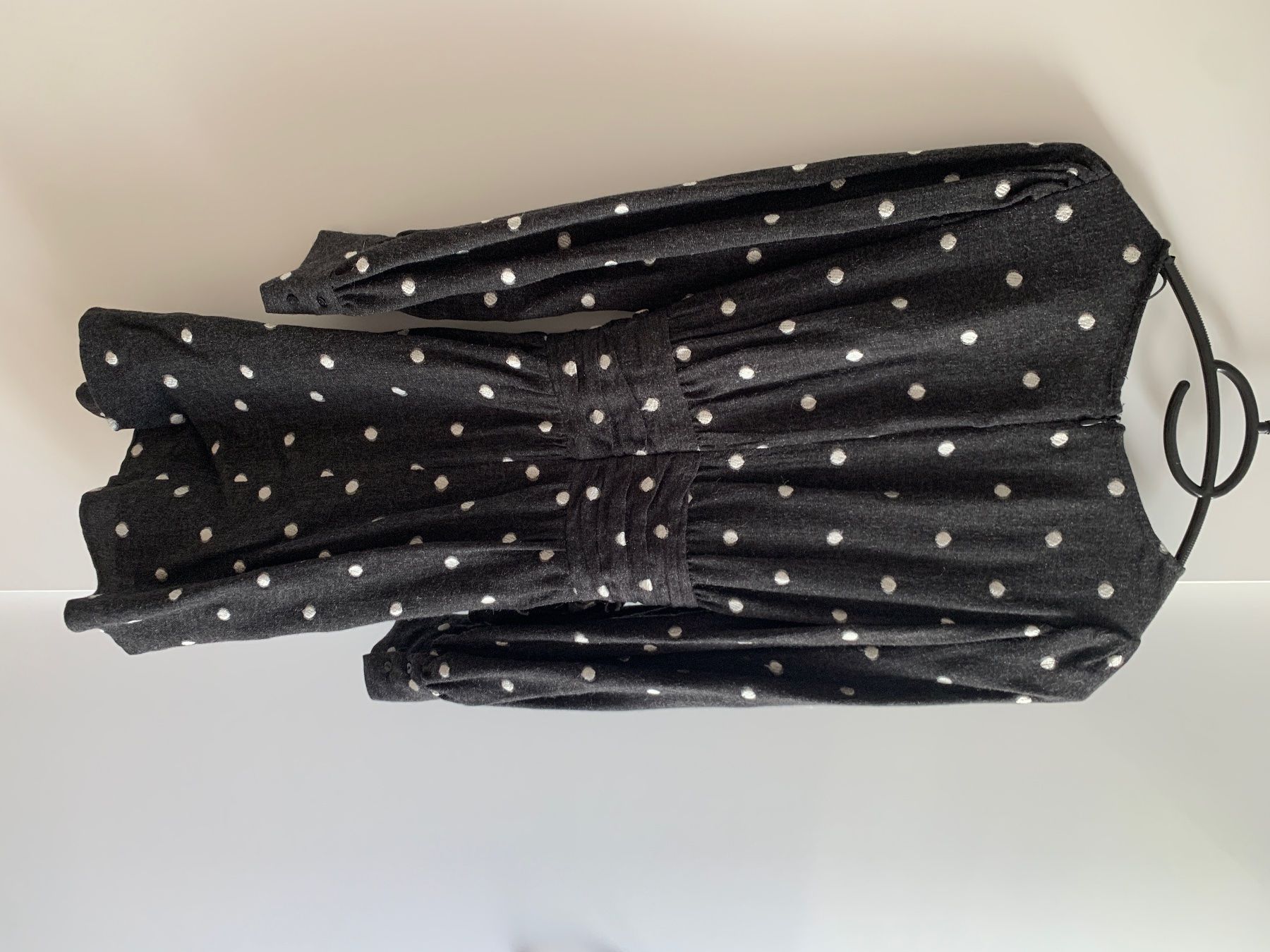 Vestiti: Kleid von Zara – Usato da Vaduz venduto da GiuliaSu 2