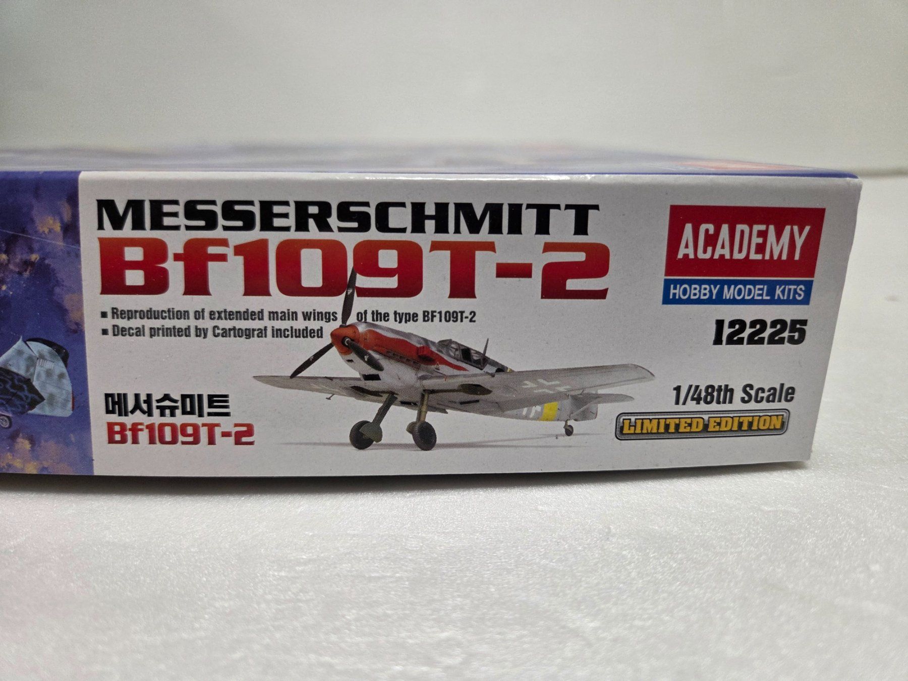 Academy Modellbausätze & Standmodelle: Academy Messerschmitt Bf109 Set mit 2 Modelle #12225+12228 – Neu und originalverpackt aus Hittnau von Sika86 7
