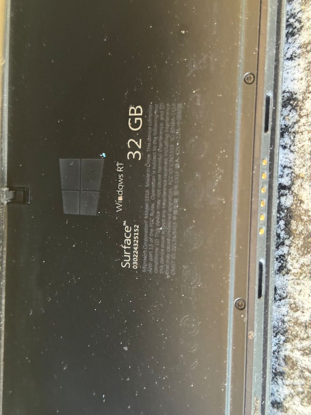 Microsoft Tablet PC: Surface RT 32GB - ungeprüft!! Ab 12CHF!! – Difettoso da Olten venduto da HoYa01 2