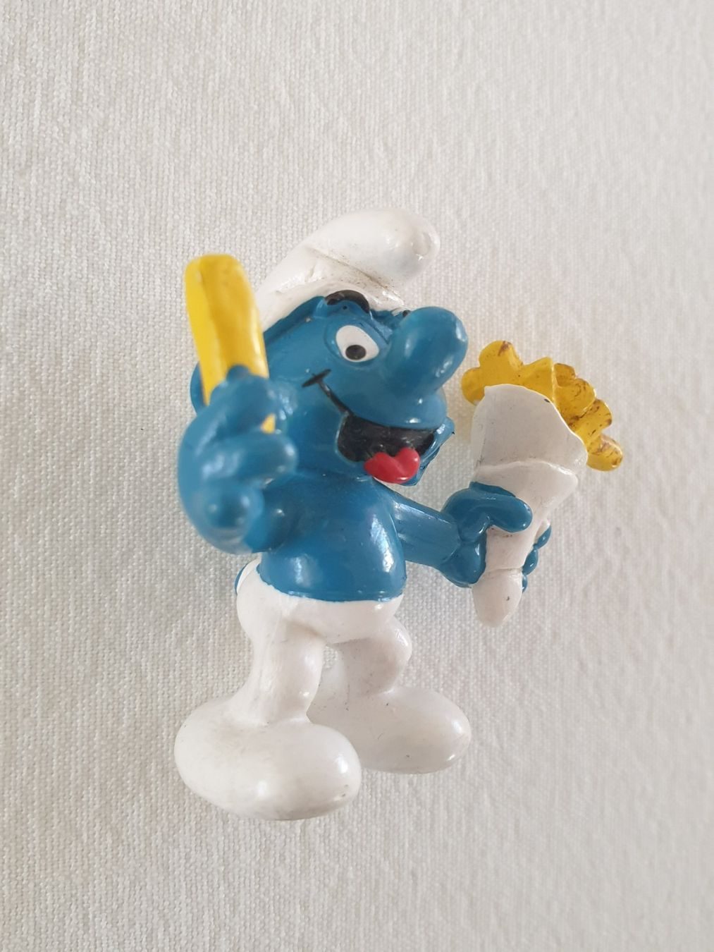 Schleich Statuette: Pommes Frites Schlumpf – Usato da Mörschwil venduto da spirspi 1