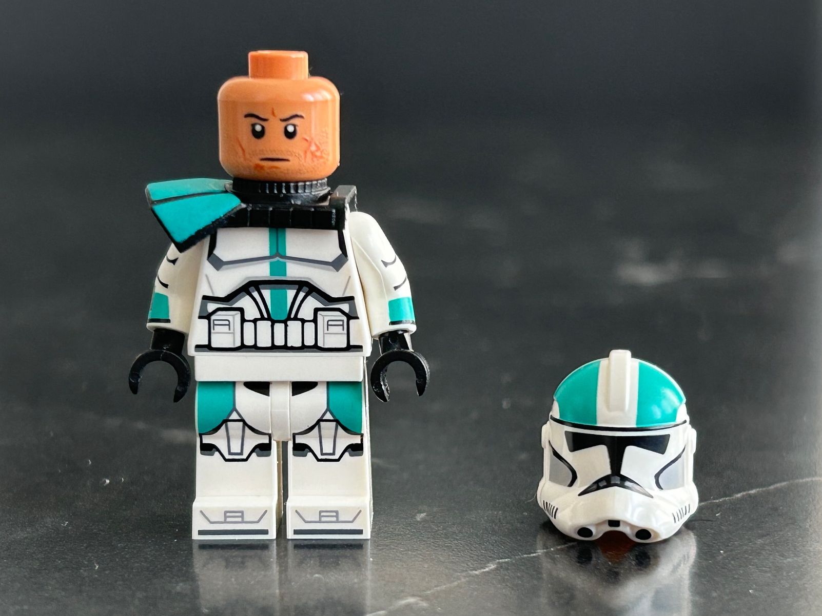 Lego Kit di costruzioni: Custom Lego Star Wars minifigs - Clone Captain Howzer – Nuovo (secondo la descrizione) da Genthod venduto da daz_world 2