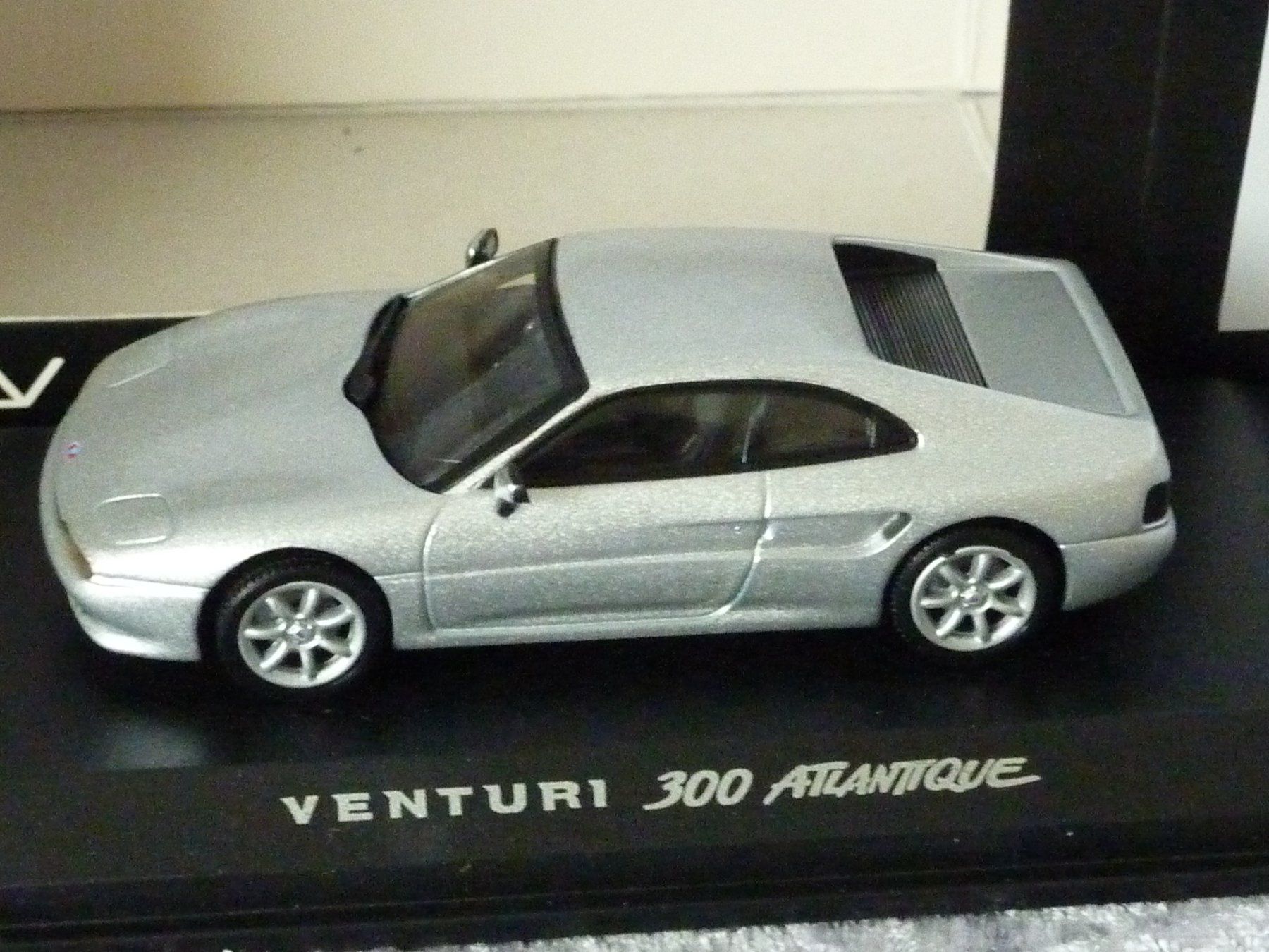 Venturi Modellautos: Venturi 300 Atlantique  1:43 – Neu und originalverpackt aus Dürrenäsch von modellautos4you 1