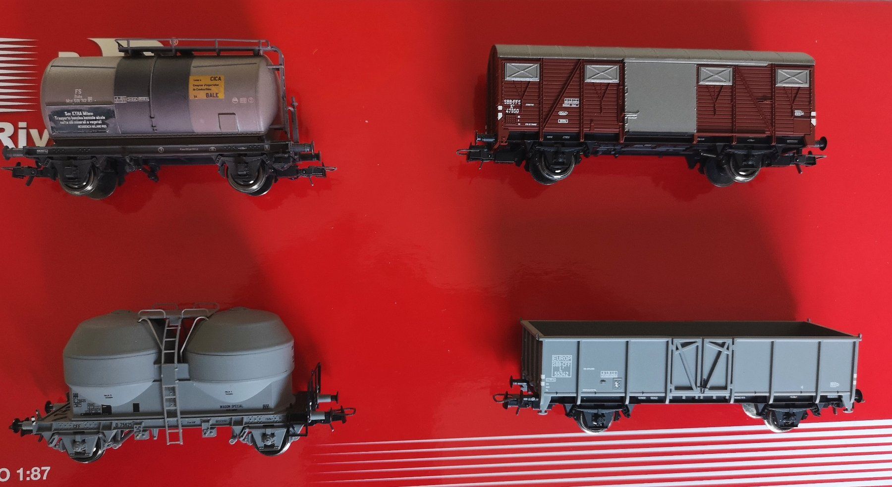 Rivarossi Modellini di ferrovie: Rivarossi Freight Set 125 Jahre Gotthard 4-unit set H0 – Nuovo (secondo la descrizione) da Rheinfelden venduto da Goggo5
