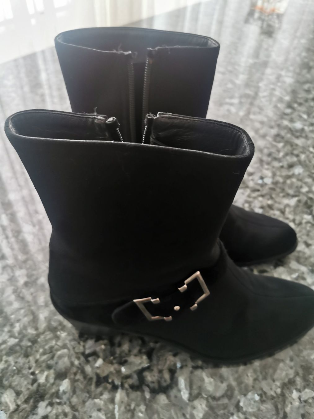 Stuart Weitzman Scarpe da donna: Stuart Weitzman Stiefeletten 40.5 – Usato da Luzern venduto da heart100 3
