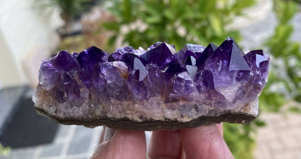 Minéraux & Lithothérapie: Amethyst Stück mit top Farbe  – D'occasion à Selzach par 321compac 1