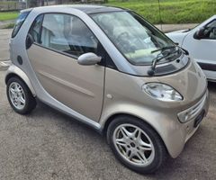 À saisir Superbe Smart Fortwo Automat de 12.2001 EXPERTISEE
