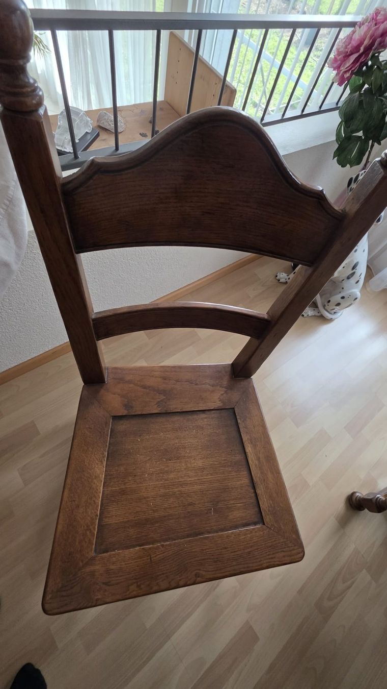 Credenze: Buffet und Stühle aus massiver Eiche - von Bamax – Usato da Thun venduto da Crown7 5