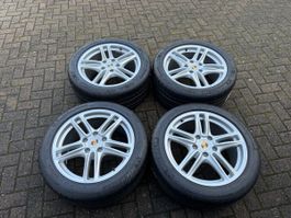 19 Zoll Komplett Sommerräder Original Porsche Panamera 