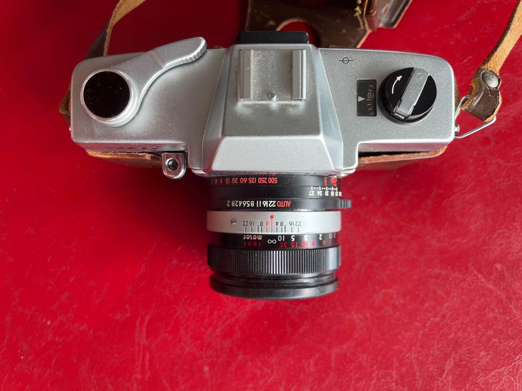 Topcon Fotocamera: Topcon Uni Spiegelreflexkamera mit Ledertasche, Handbuch – Usato da Rueschlikon venduto da Smash2000 1