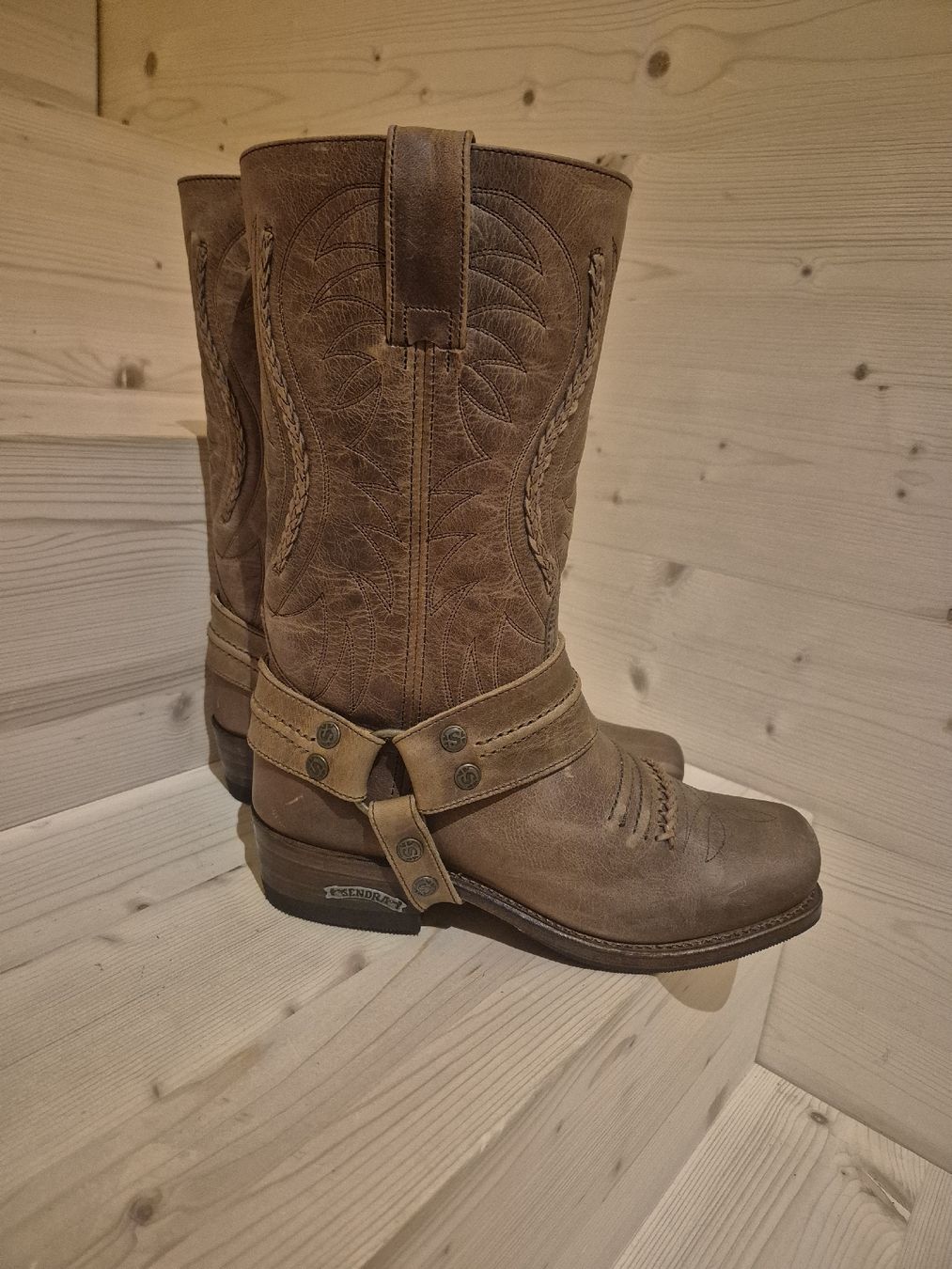 Sendra Chaussures femmes: Bikerboots Sendra – Neuf (Voir description) à Schaanwald par Gismo034 1