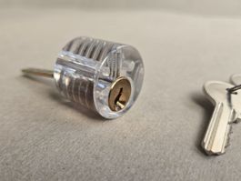 Lockpicking Übungsschloss transparent inkl. Box & 2 Schlüsse