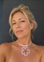 💖 Laissez-vous séduire par ce ras-de-cou floral