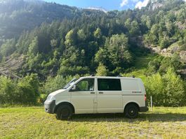 VW T5 Transporter mit Ausbau, ideal auch zum Campen