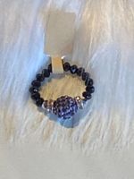 Fingerring-Schwarz-Lila-Perlen