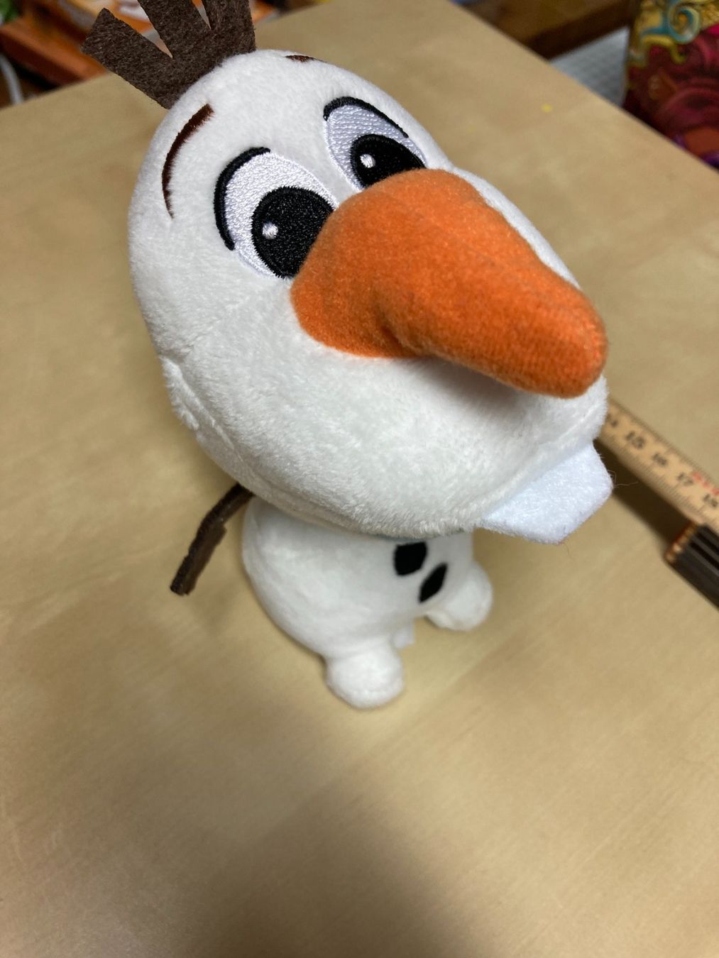 Disney Giocattoli: FROZEN 2 --> OLAF der Plüsch-Schneemann – Usato da Reinach BL venduto da Loma8 2