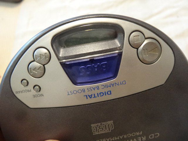 Philips Lecteur multimedia & Streamer: 2 STK PHILIPS CD PLAYER.NICHT LÄÜFT.NUR CD PLAYER – D'occasion à zürich par ahmad01 5