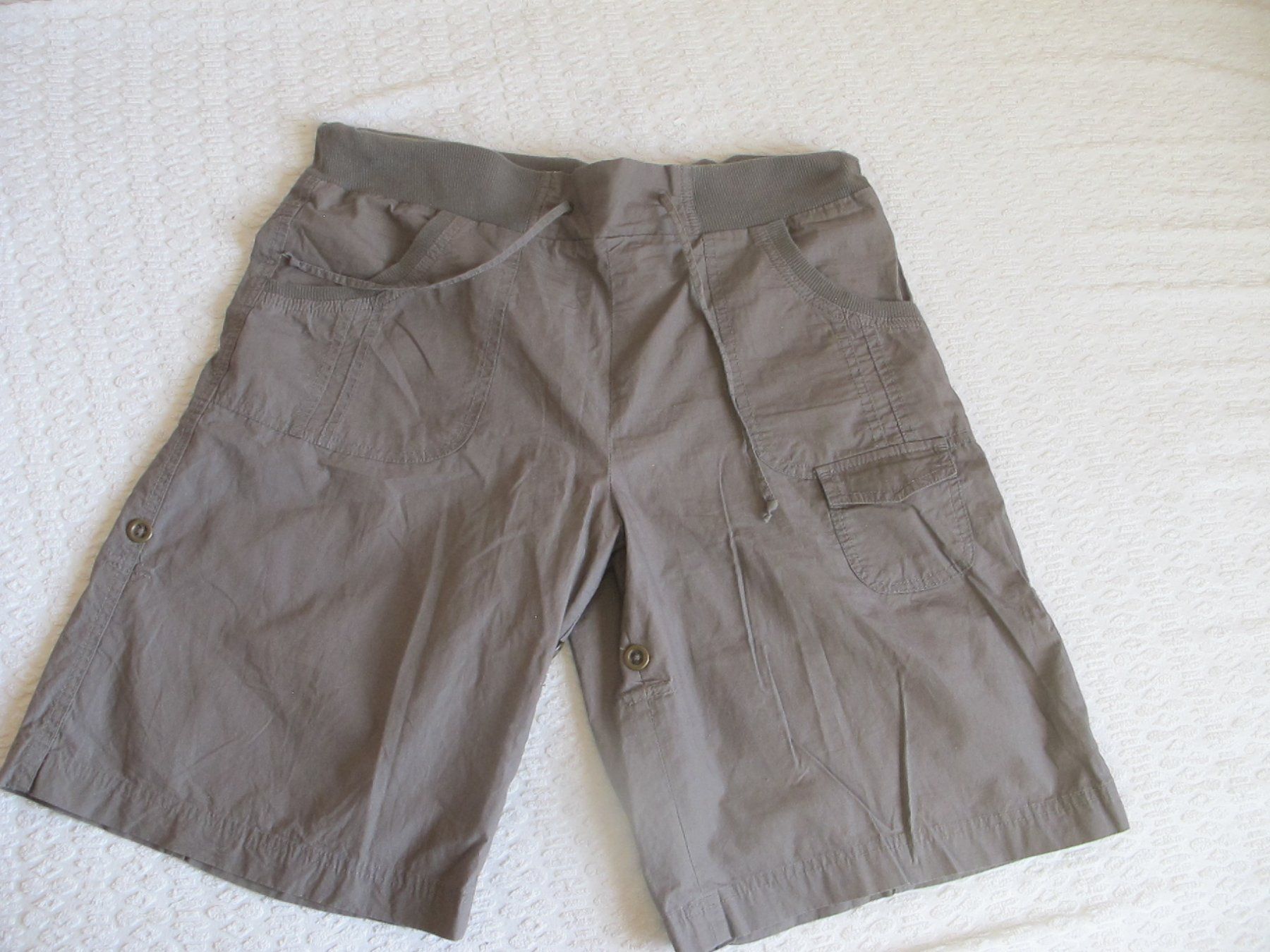 Hosen: Kurze Hosen von Phildar original Gr 44 – Gebraucht aus Löhningen von Chimae67 1