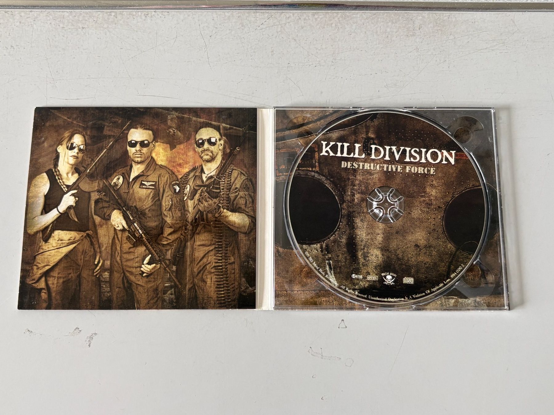 CD: KILL DIVISION - Destructive force Digipak Death Thrash Metal – Usato da Wiedlisbach venduto da Andrisa 1