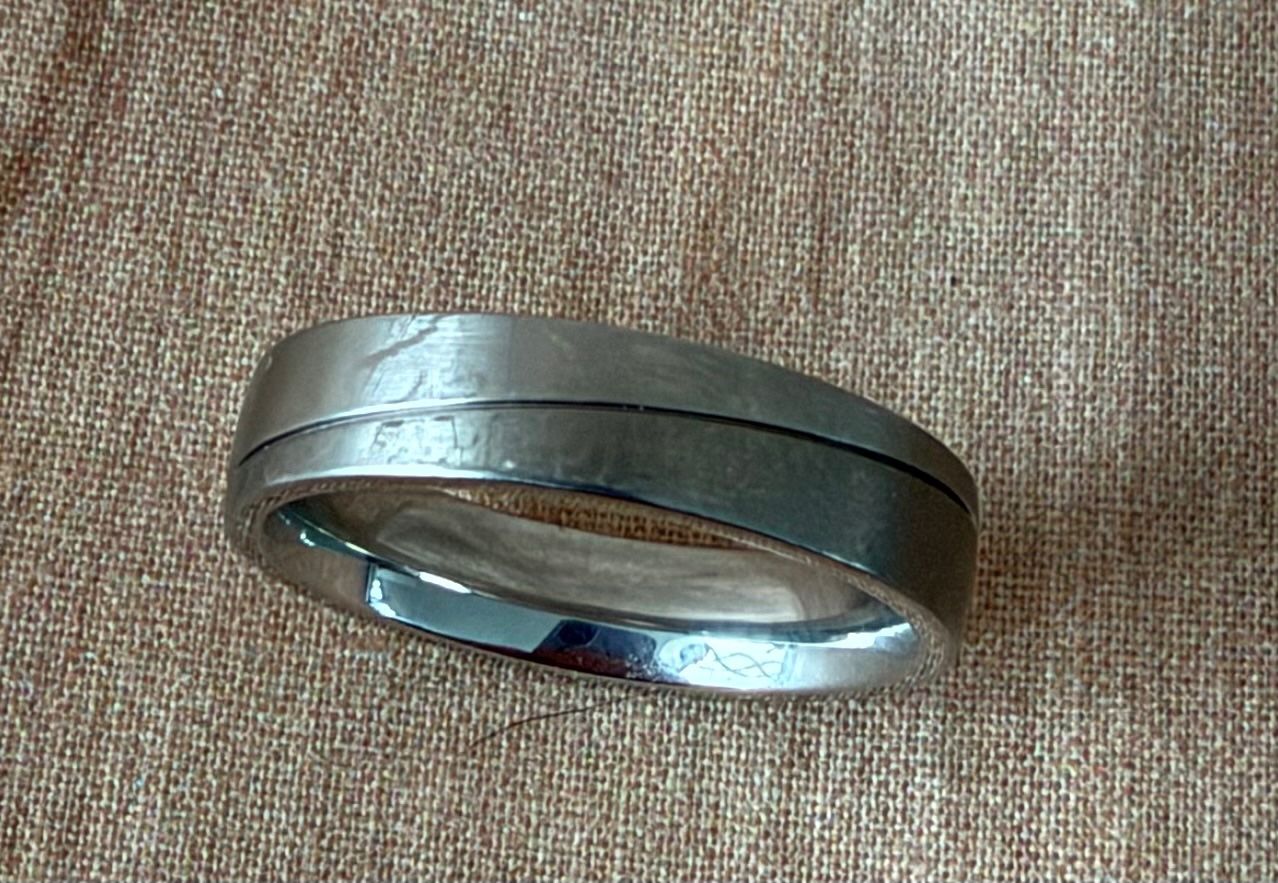 Ringe: Titanring, Grösse 58 – Gebraucht aus Baar von Schreibseele 3