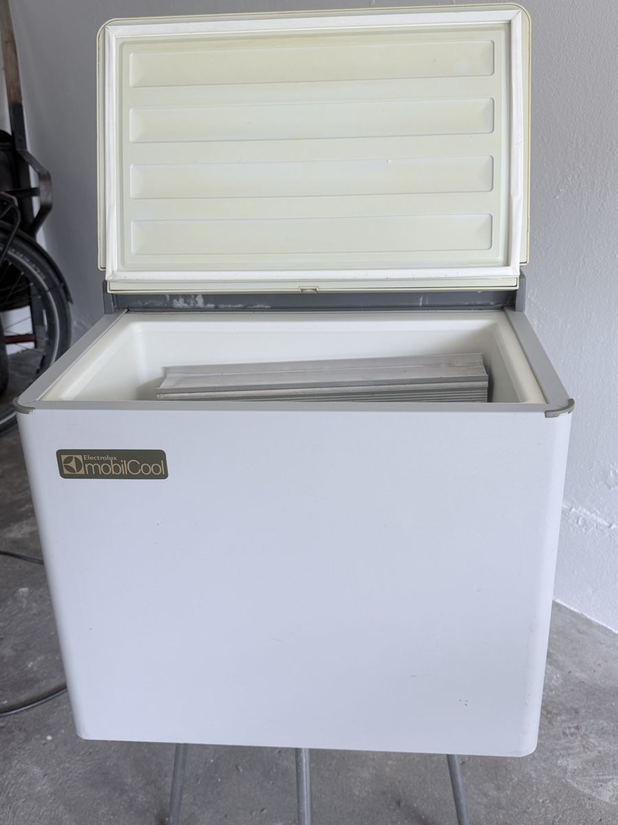 Electrolux Frigoriferi & Refrigeratori: Electrolux mobilCool Box 33 Liter – Usato da Selzach venduto da E09094