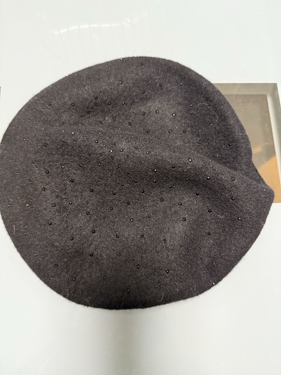 C&A Copricapi, berretti & cappellini: Béret – Usato da Lausanne venduto da mar_sxg5