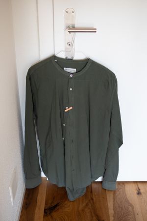 Officine Générale Hemd XL grün Grandad Kragen neu