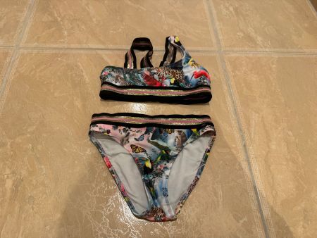 Molo wunderschöner Bikini, 7J 122