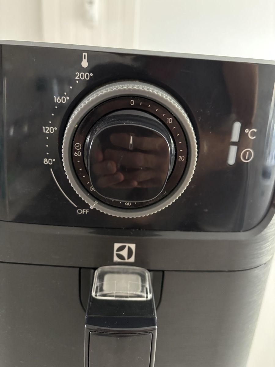 Electrolux Appareils de cuisine: Heisstluftfritteuse Elektrolux E5AF1-4GB – D'occasion à Engelburg par Low 2
