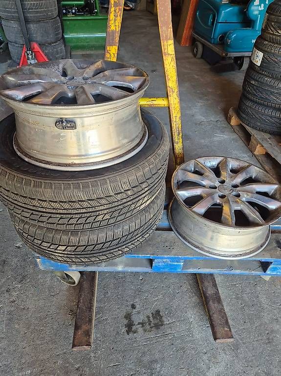 Cerchioni: 4 jantes Jeep Cherokee – Usato da La Chaux-Cossonay venduto da Lefred5