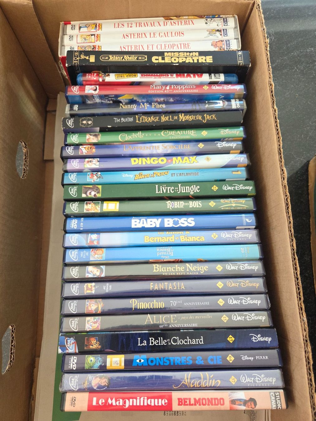 Alle DVDs: A vendre DVD – Gebraucht aus Attalens von jack021