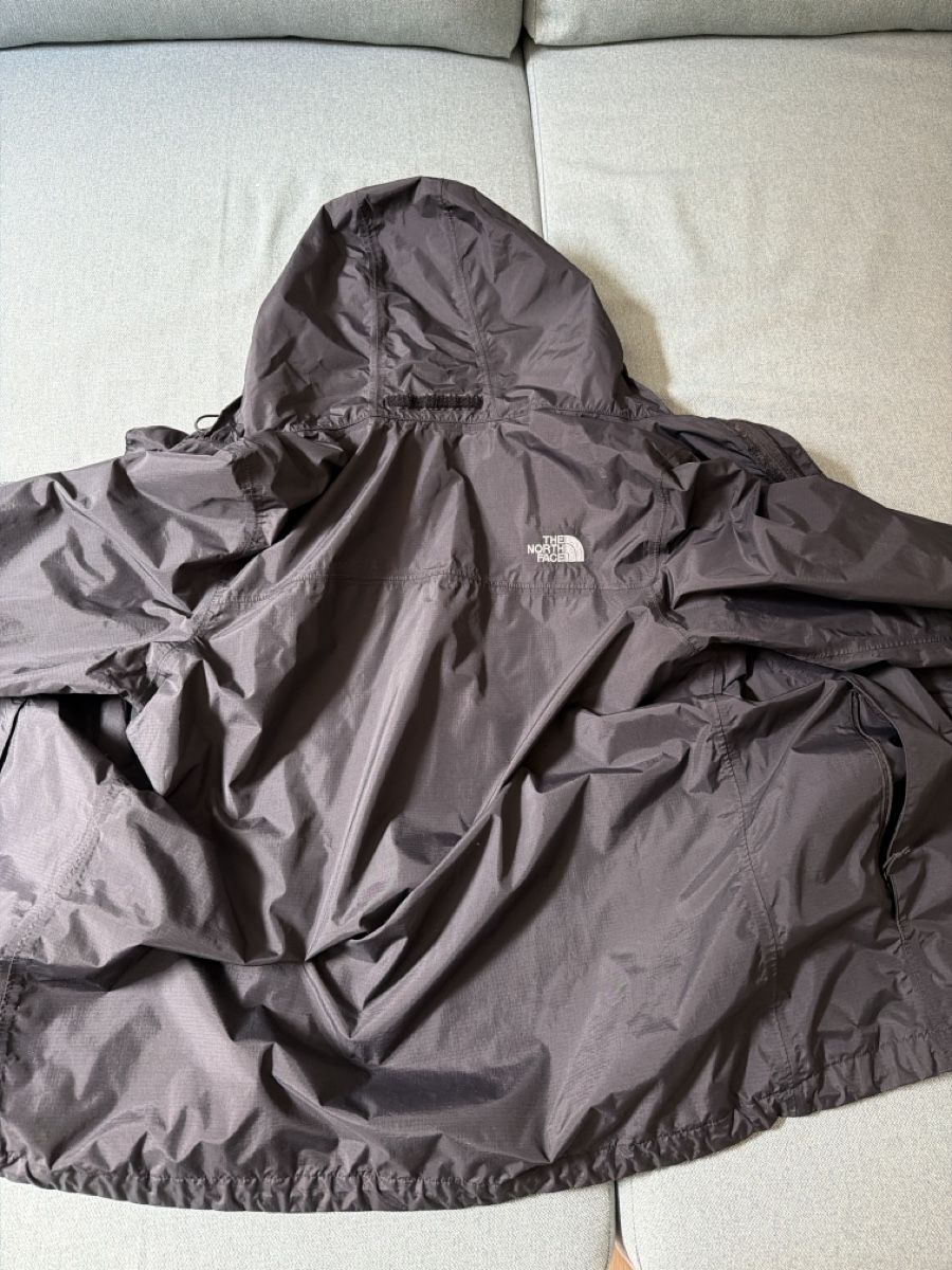 North Face Vestes: The North Face Jacket Size L Black Used – D'occasion à Nyon par noa_528c 3