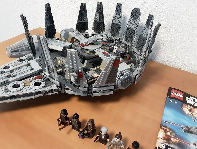 Lego Kit di costruzioni: LEGO Star Wars 75105 "Millennium Falcon" – Usato da Kreuzlingen venduto da Han-Solo-68 9