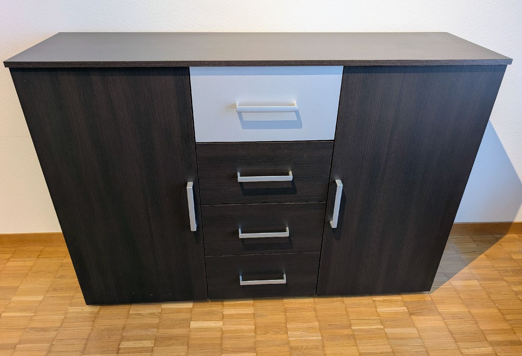 Cassettiere: Sideboard/Kommode mit Schubladen & Türen! – Usato da Volketswil venduto da mattwalt
