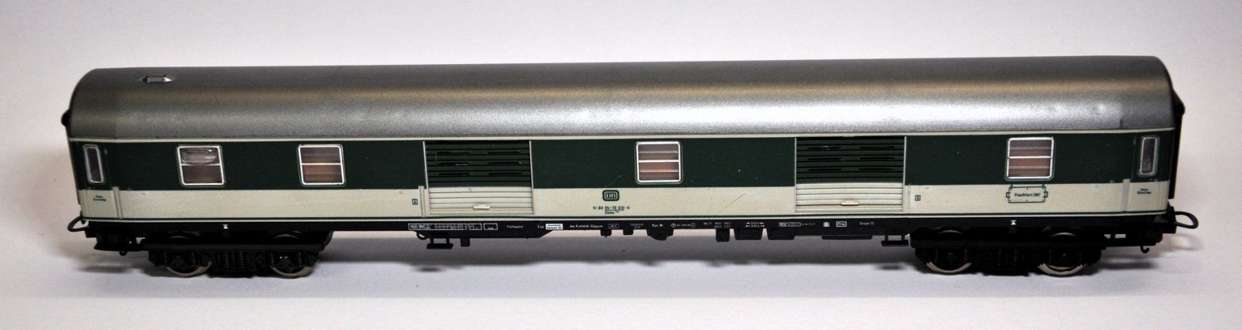 Fleischmann Modellini di ferrovie: Gepäckwagen Fleischmann DB H0 GS – Usato da Grabs venduto da Fadenquarz