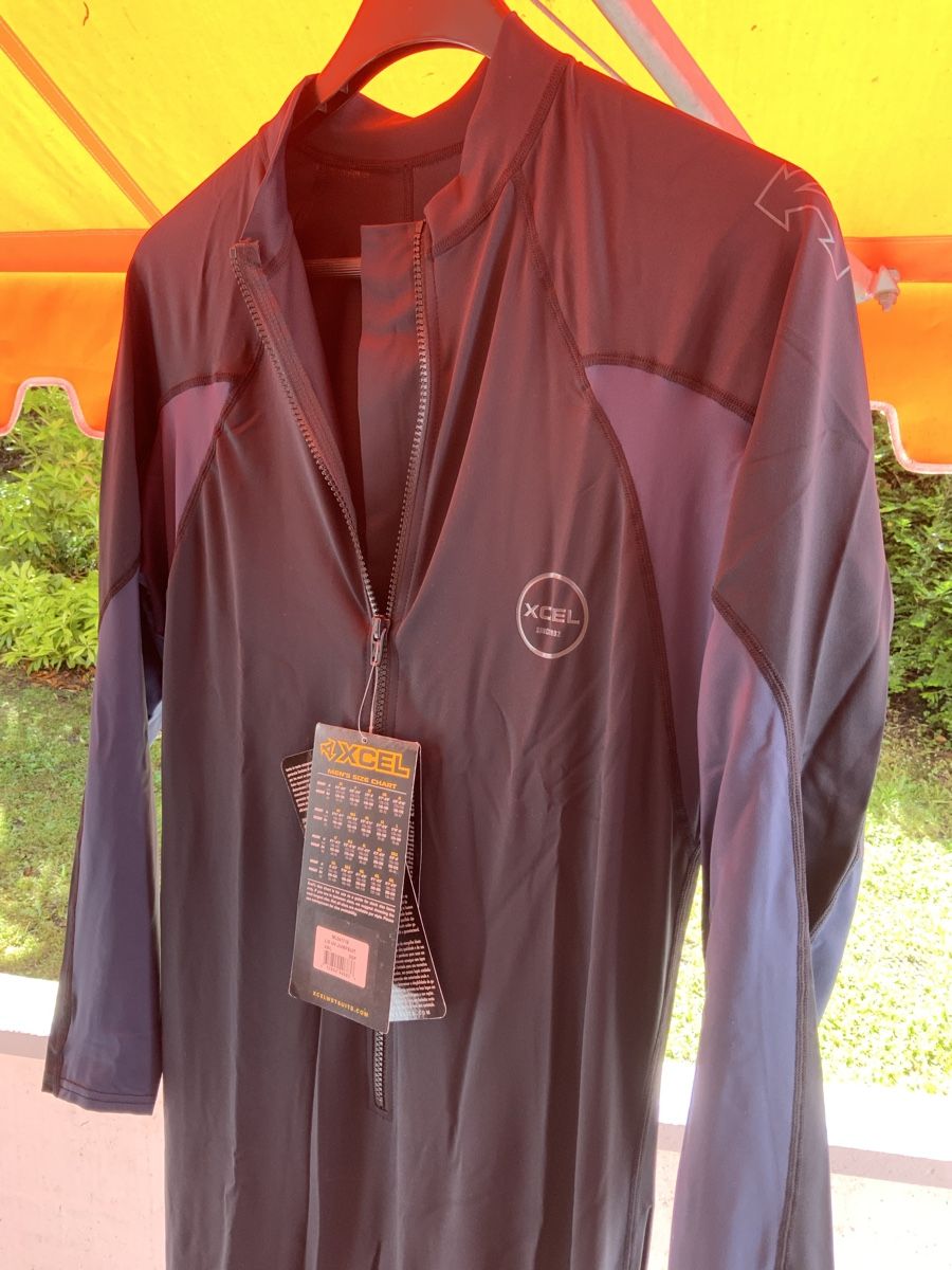 Tute: XCEL LYCRA JUMPSUID  2XL – Nuovo e nell'imballaggio originale da Kriens venduto da Cubaner01