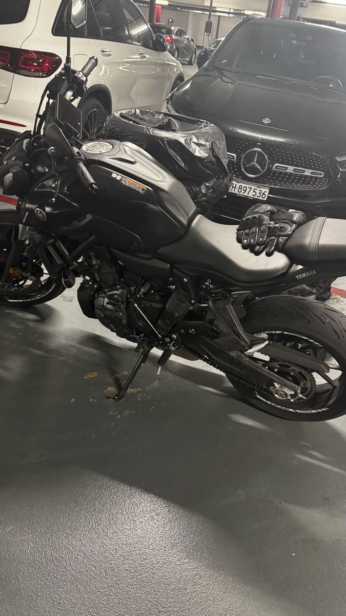 Yamaha Strada: Yamaha MT-07 (35kw) – Usato da Adliswil venduto da Shakel8000
