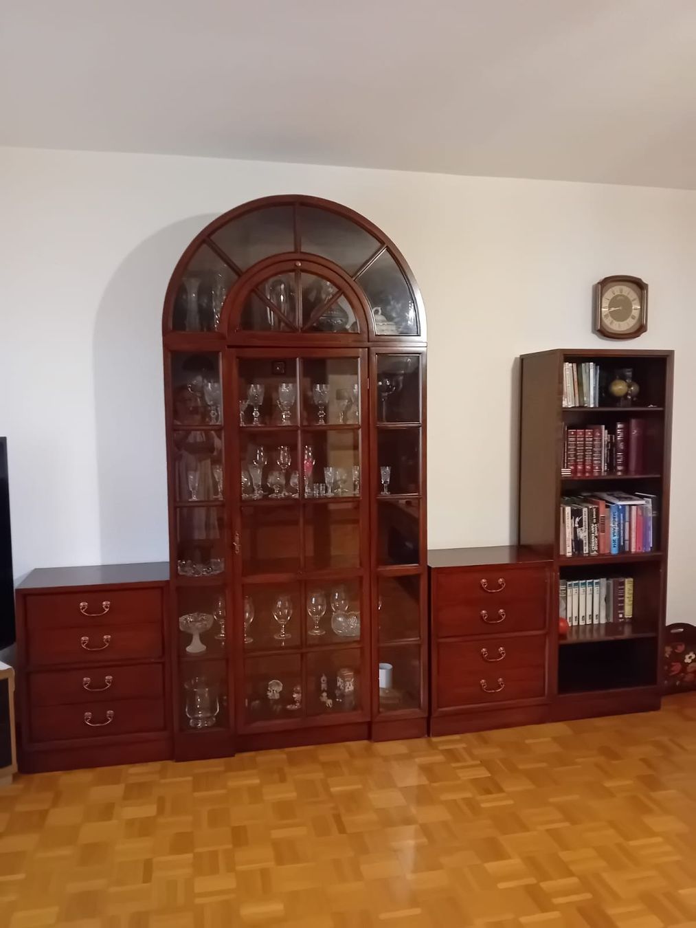 Vetrine: Selva original style Vitrine Schrank – Usato da St.Gallen venduto da Viki3