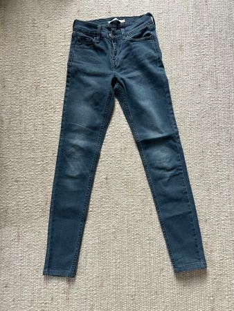 Levis 710 Super Skinny Jeans, Grösse 24, Top Zustand!