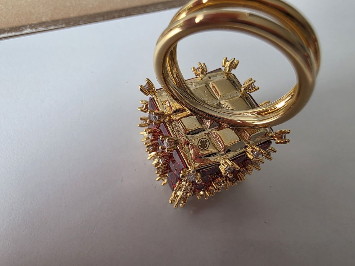 Swarovski Anelli: Swarovski Curiosa Cocktail Ring – Usato da Schaffhausen venduto da Dr.Oimel 4